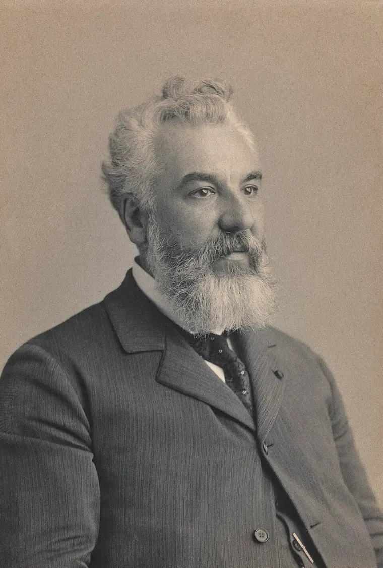 Alexander Graham Bell